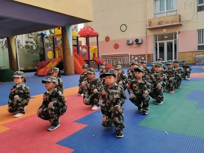 雏鹰展翅 小兵亮相--济南市七里山幼儿园爱国主义红色教育活动风采