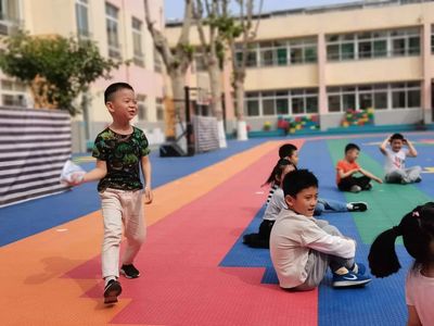 家长进课堂 爱意满初夏--济南市七里山幼儿园家长进课堂活动